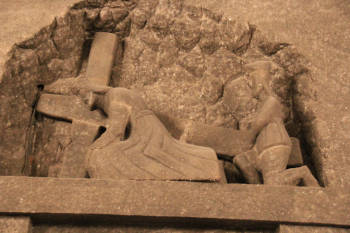 Jezus upada pod Krzyżem - Kopalnia Soli w Wieliczce