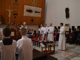Przyjęcie do Liturgicznej Służby Ołtarza 2015
